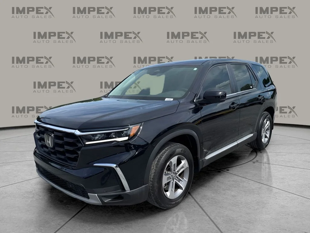 Used 2025 Black Honda EX-L image 1