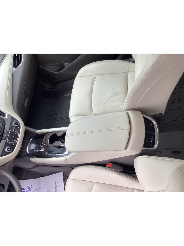 Used 2022 DARK ASH METALLIC Chevrolet Premier image 18