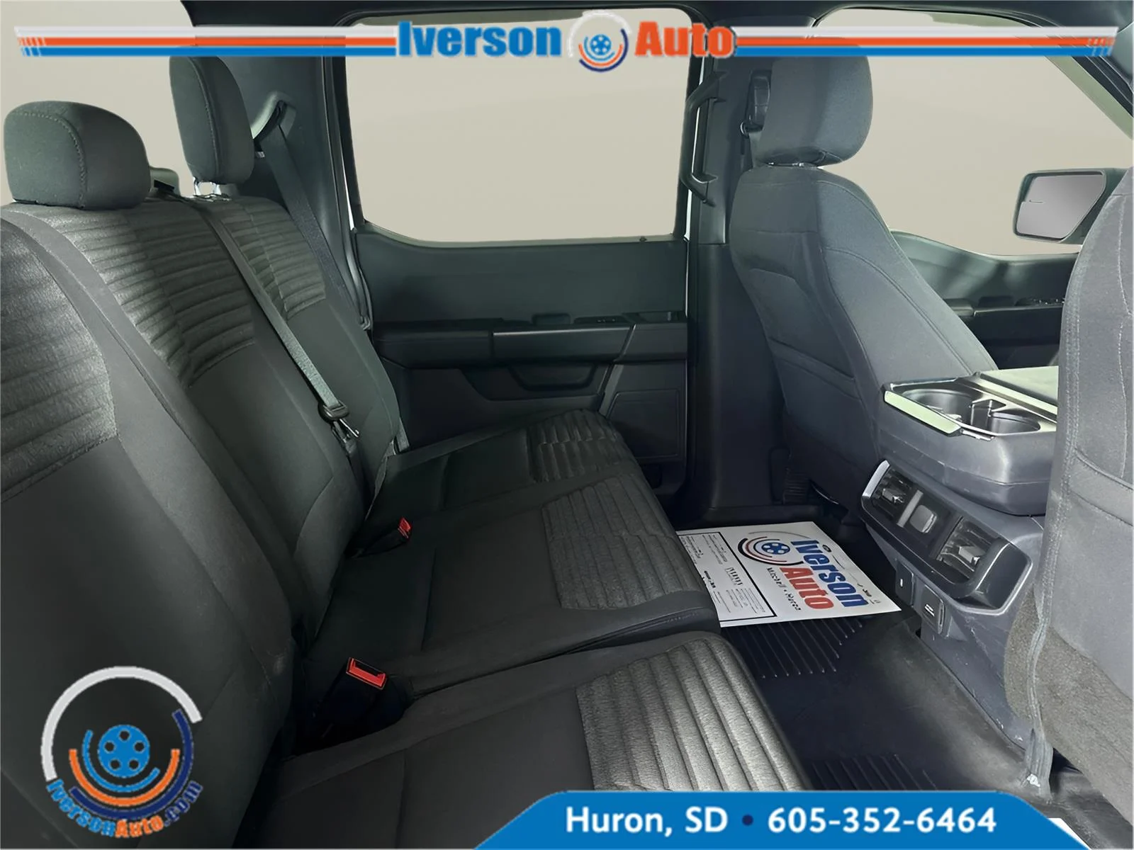 Used 2023 Oxford White Ford XL image 32