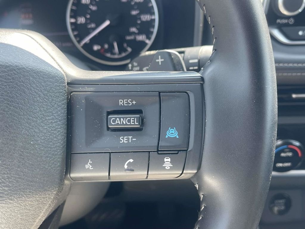 2025 Nissan Rogue SV - Photo 24