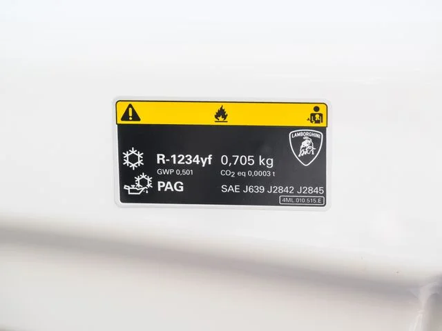 Used 2025  Lamborghini SE image 88