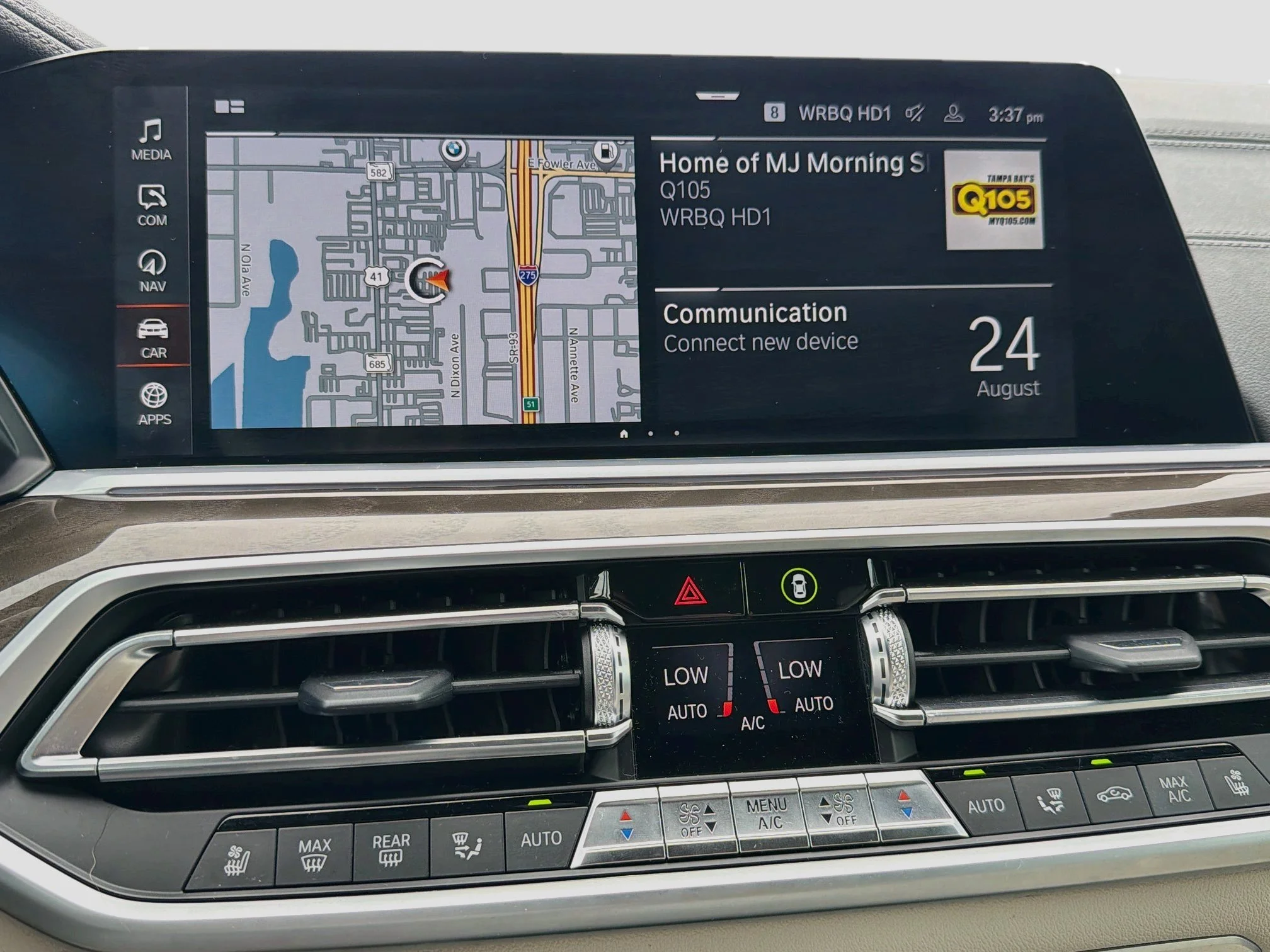 Used 2022 Arctic Grey Metallic BMW sDrive40i image 28