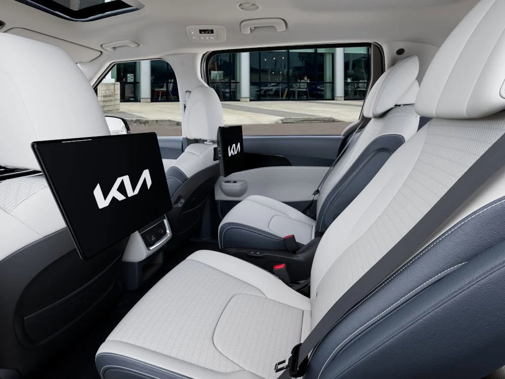 New 2025 Panthera Metal Kia SX Prestige image 18