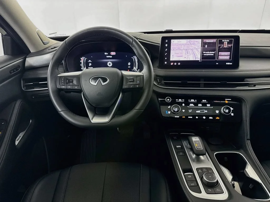 Certified Used 2027 Gray INFINITI LUXE image 31