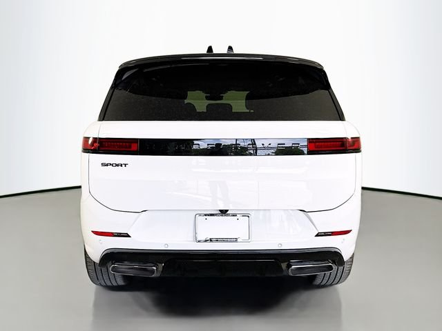 New 2026 Fuji White Land Rover Dynamic SE image 6