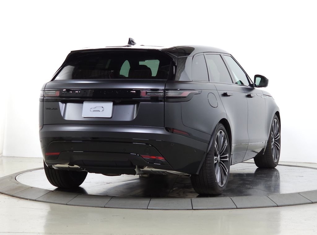 New 2026 Carpathian Grey Land Rover Belgravia Edition Satin image 5