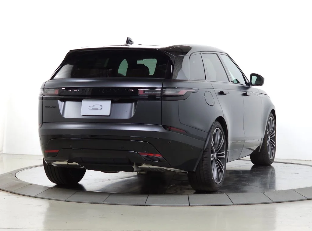 New 2026 Carpathian Grey Land Rover Belgravia Edition Satin image 5