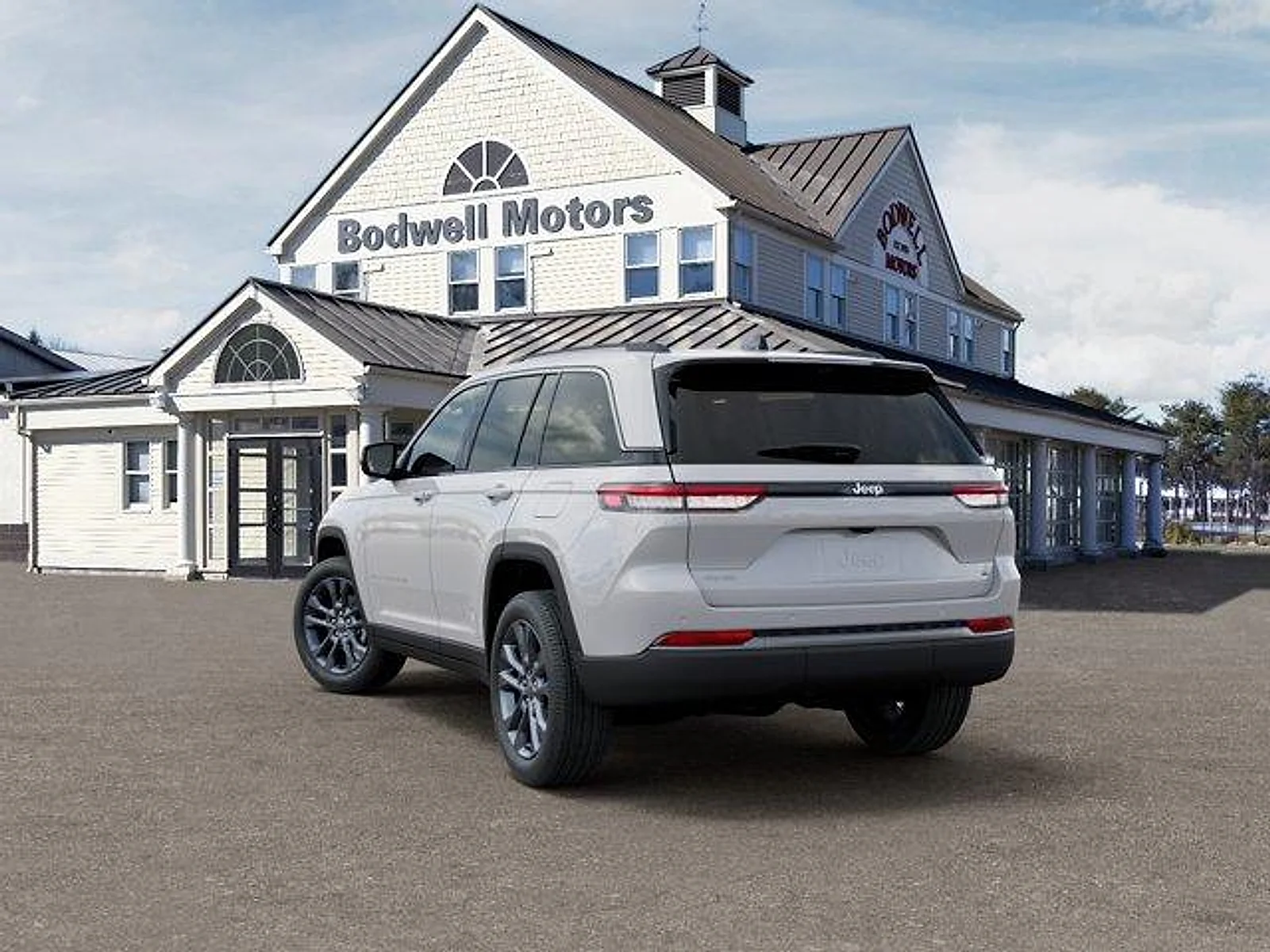 New 2026 Bright White Clear-Coat Exterior Paint Jeep 85th Anniversay Edition 4x4 image 3