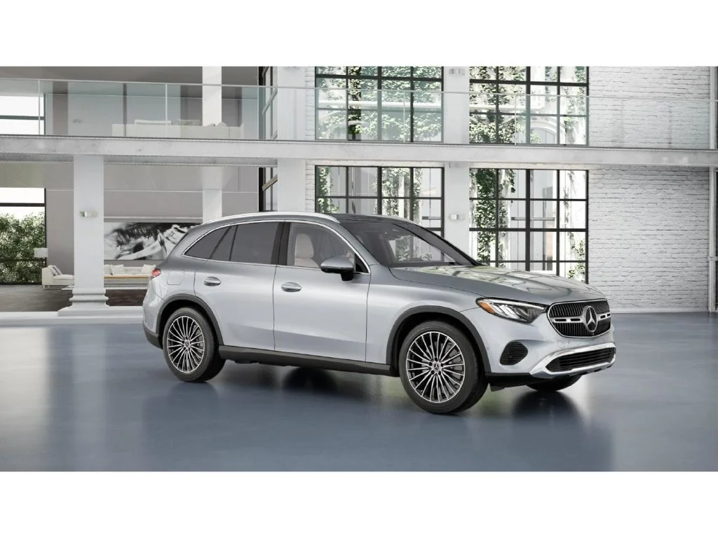New 2027 Silver Mercedes-Benz GLC 300 image 42