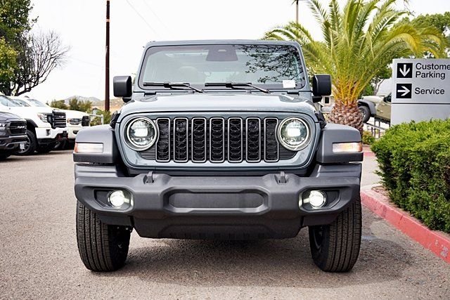 New 2026 Anvil Clear-Coat Exterior Paint Jeep Sport S image 5