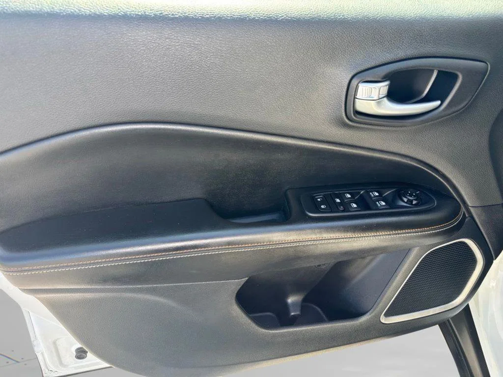 Used 2021 White Clearcoat Jeep Sport image 19
