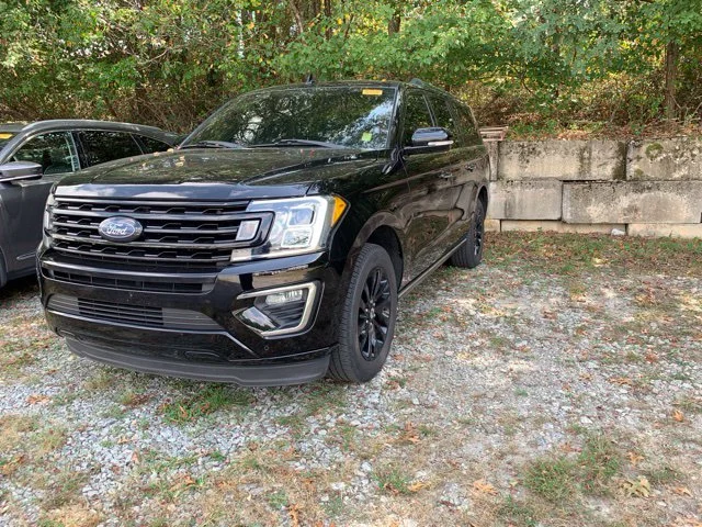 Used 2018 Shadow Black Ford Limited image 3