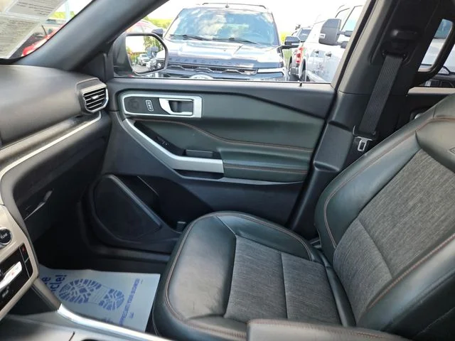 Certified Used 2022 Black Metallic Ford Timberline image 15
