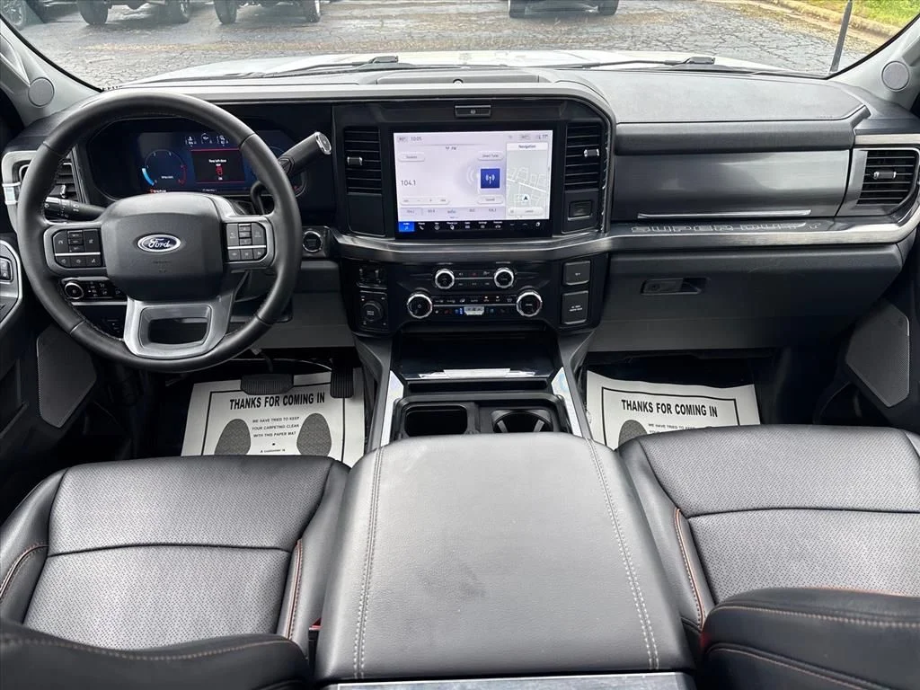 Used 2025 White Ford Lariat image 21