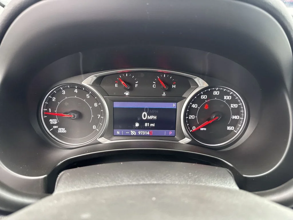 Used 2021 Silver GMC SLT image 15