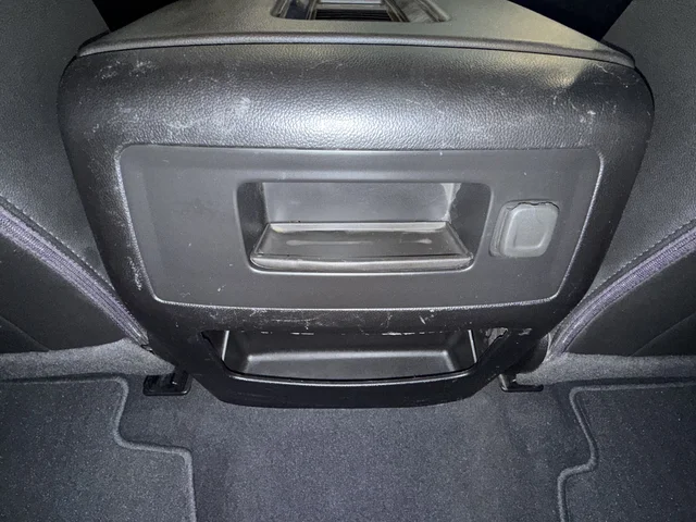 Used 2018 Gray GMC SLT image 27
