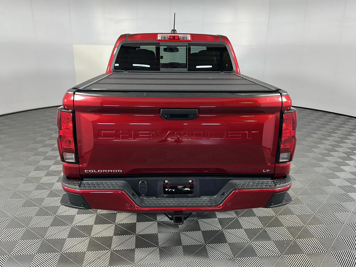 Used 2023 Radiant Red Tintcoat Chevrolet 4WD LT image 9
