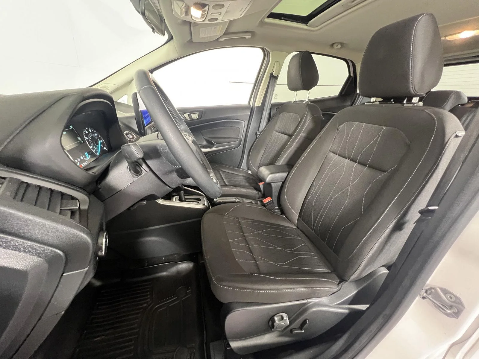 Used 2020 Ford Ecosport SE with VIN MAJ6S3GL6LC313620 for sale in Getzville, NY