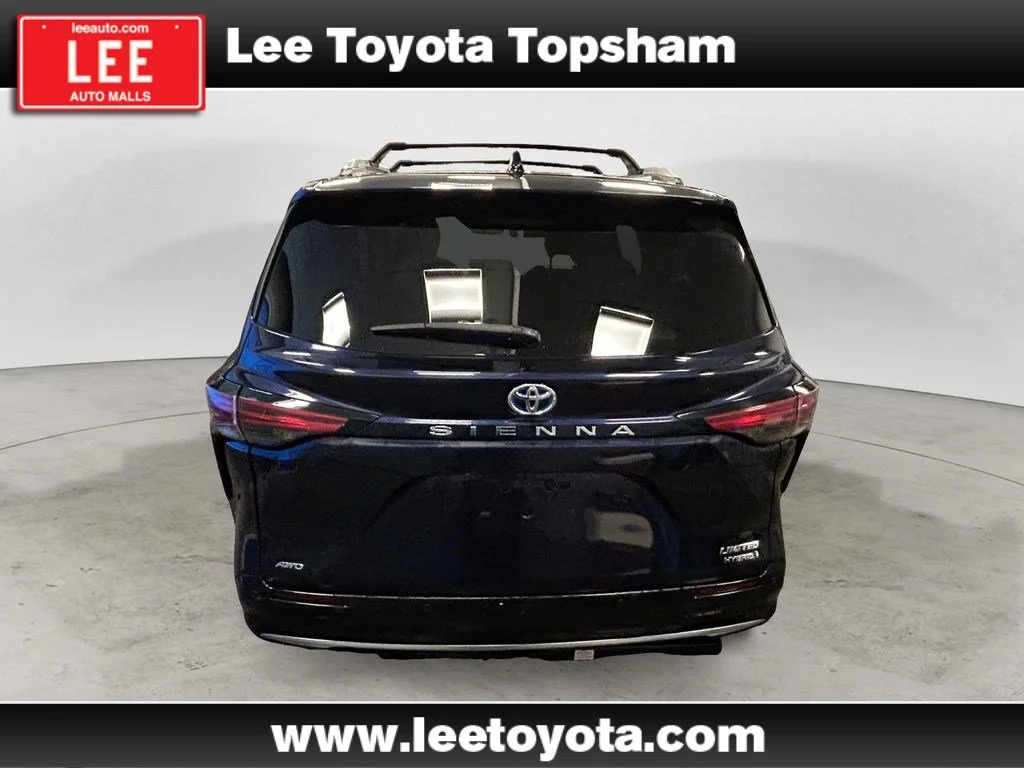 Used 2022 Gray Toyota Limited image 3