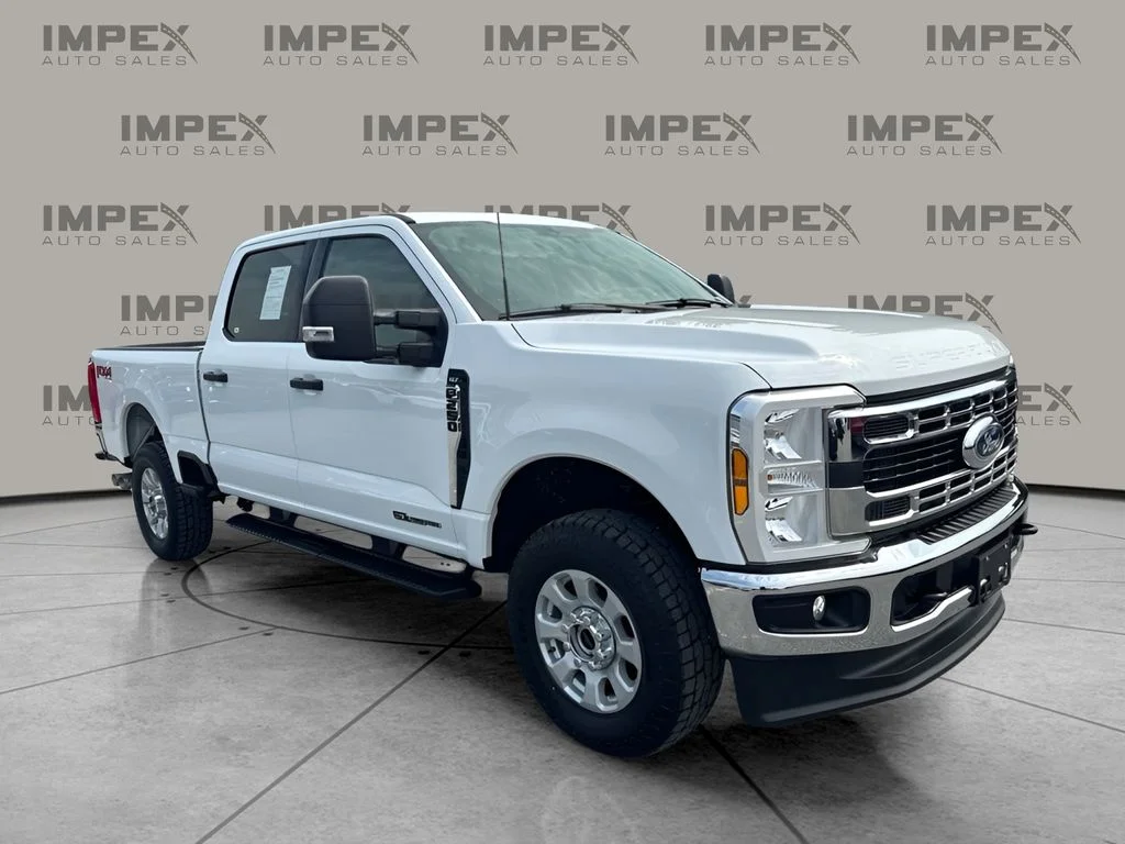 Used 2024 White Ford XLT image 5