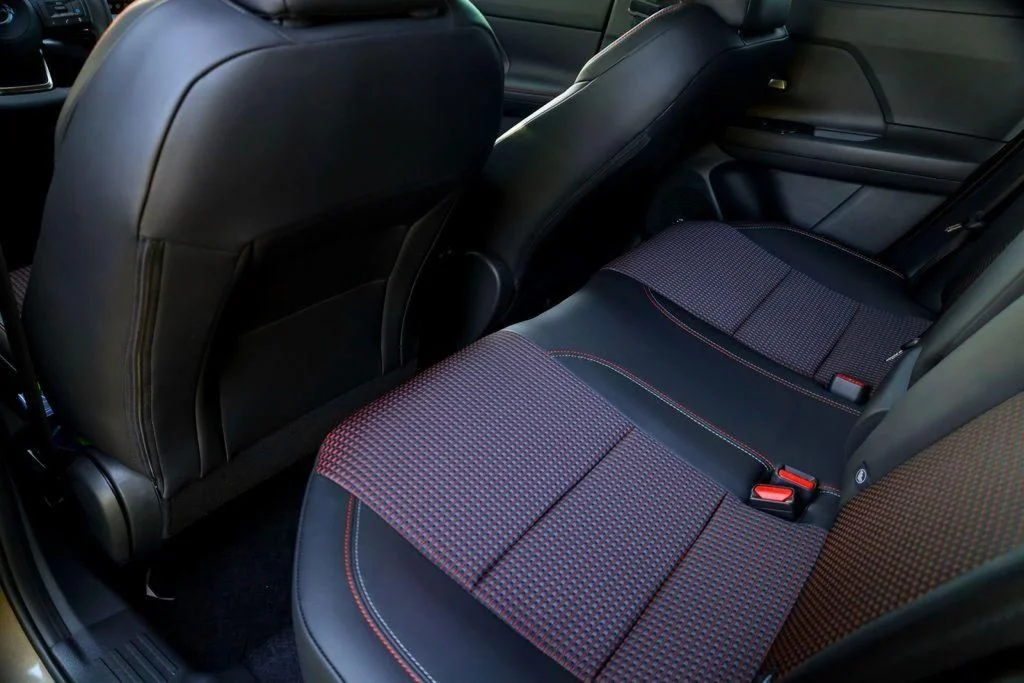 2026 Nissan KICKS SR - Photo 16