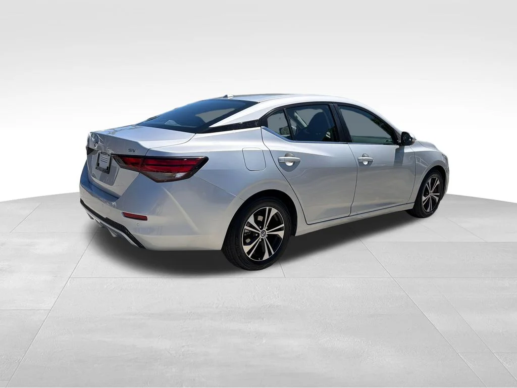Used 2022 Silver Nissan SV image 11