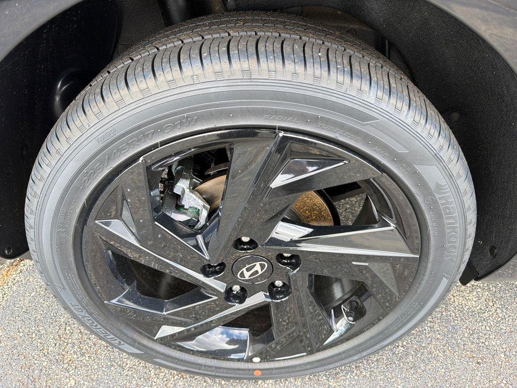 New 2026 Black Hyundai SEL Sport image 17