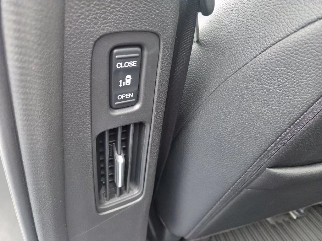 2026 Honda Odyssey EX-L - Photo 23
