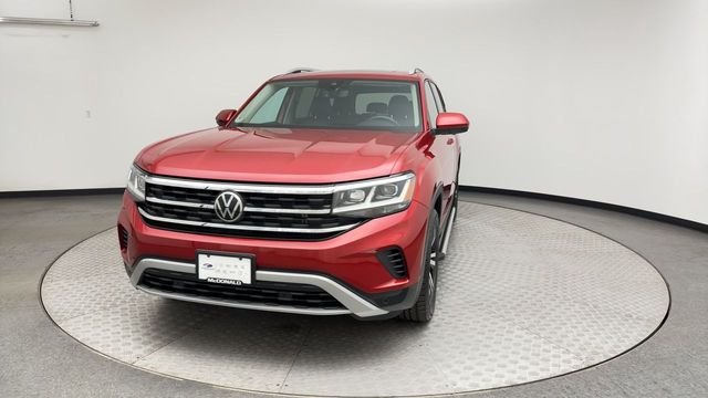 Used 2022 Red Volkswagen SEL image 7