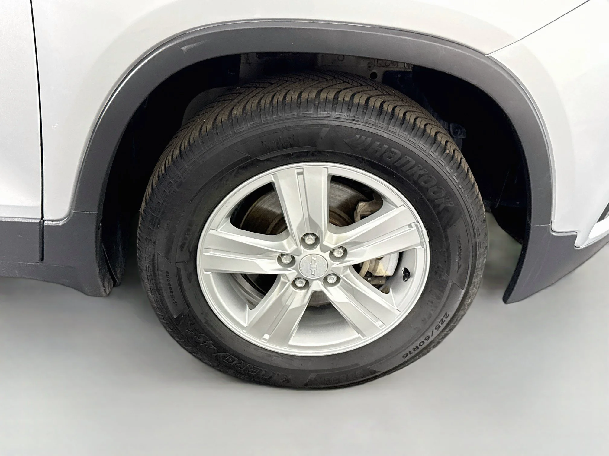 Used 2019 Silver Ice Metallic Chevrolet LS image 26