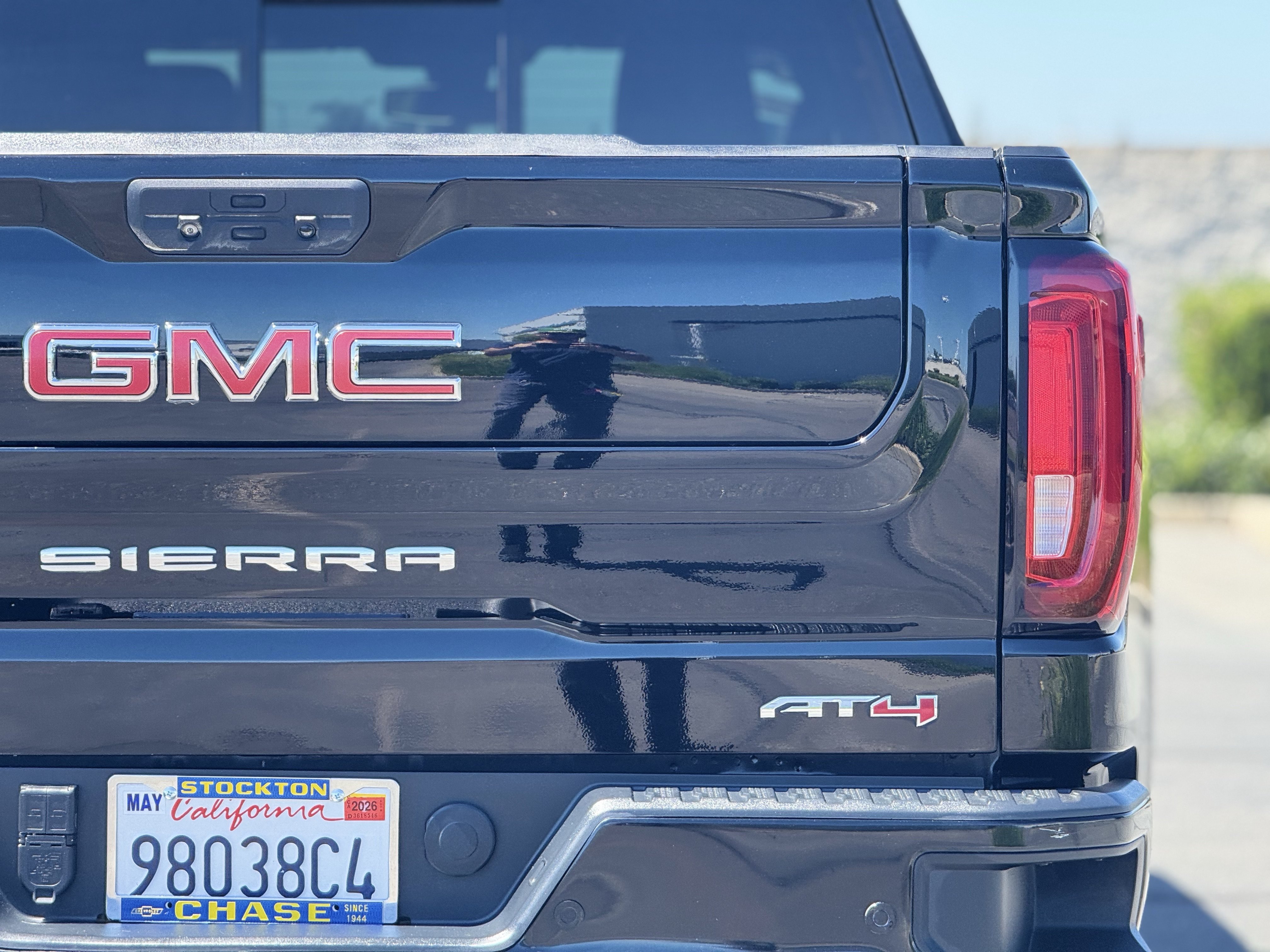 2021 GMC Sierra 1500 AT4 - Photo 7