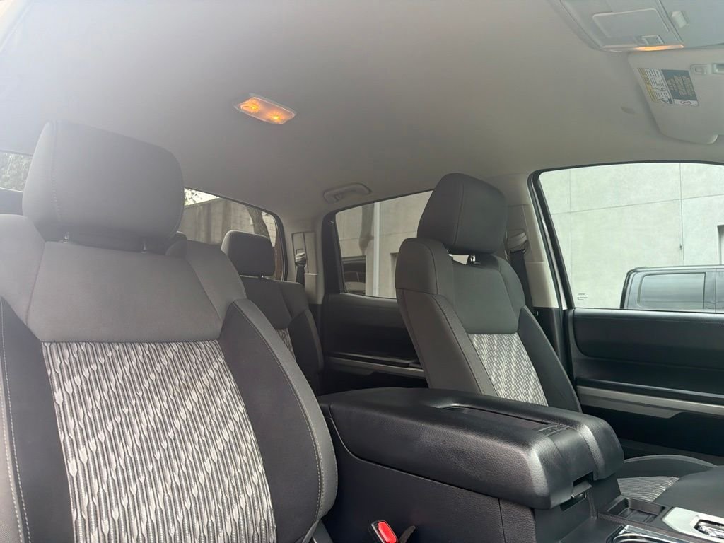 Used 2021 White Toyota SR5 image 29