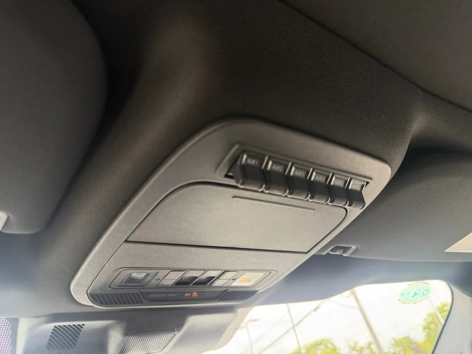 Used 2023 Oxford White Ford Tremor image 30