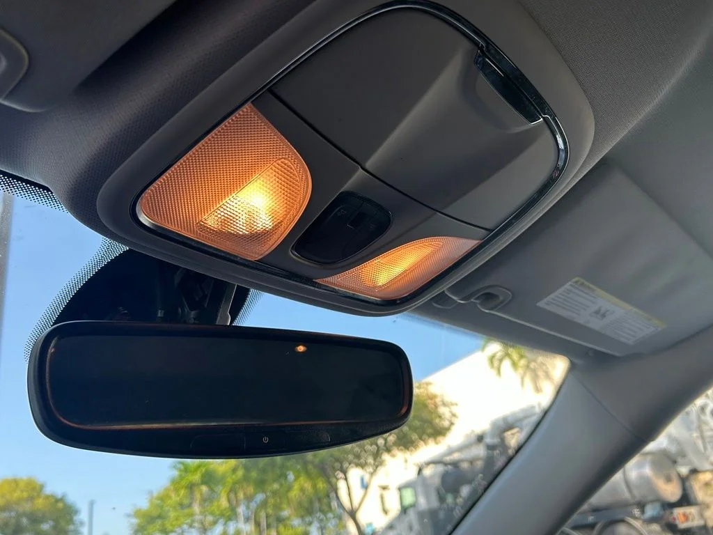 Used 2019 Black Jeep Limited image 26