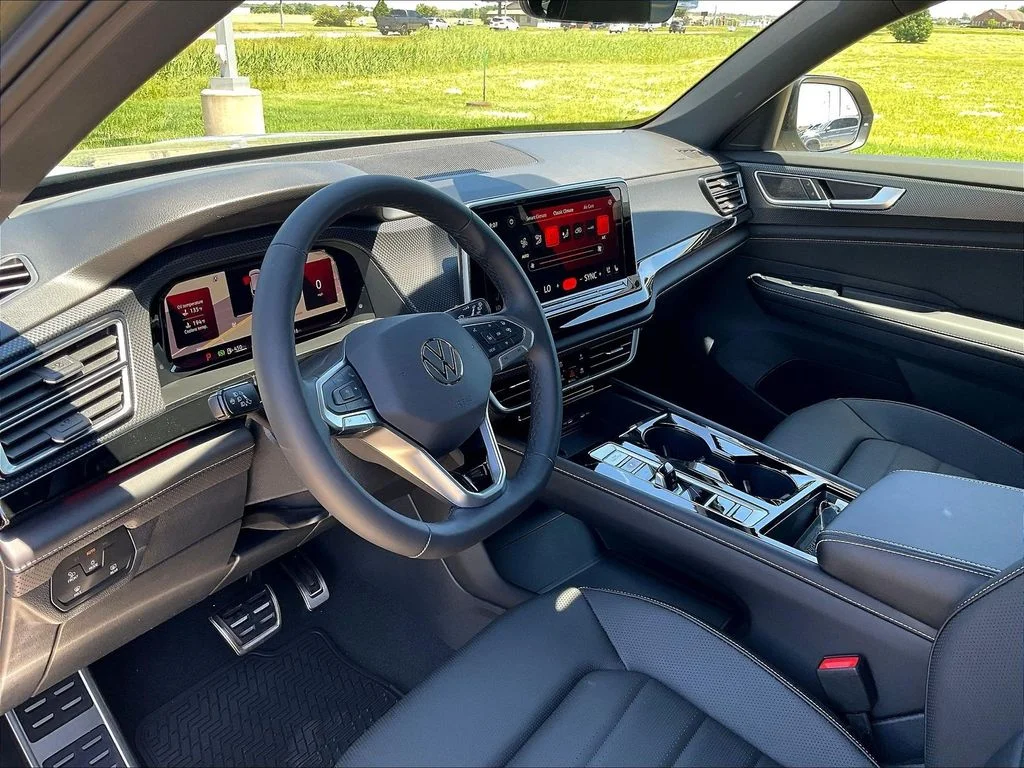 New 2026 Green Volkswagen 2.0T SEL R-Line Black image 30
