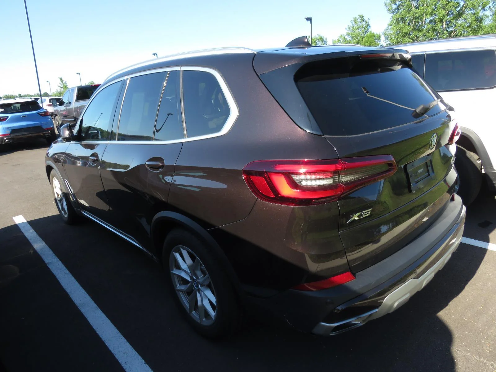 Used 2022  BMW  image 10