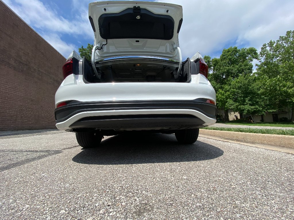 Used 2023 Pure White Volkswagen Sport image 10