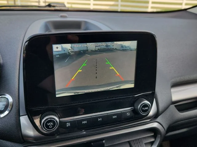 Used 2019 Silver Ford SE image 42