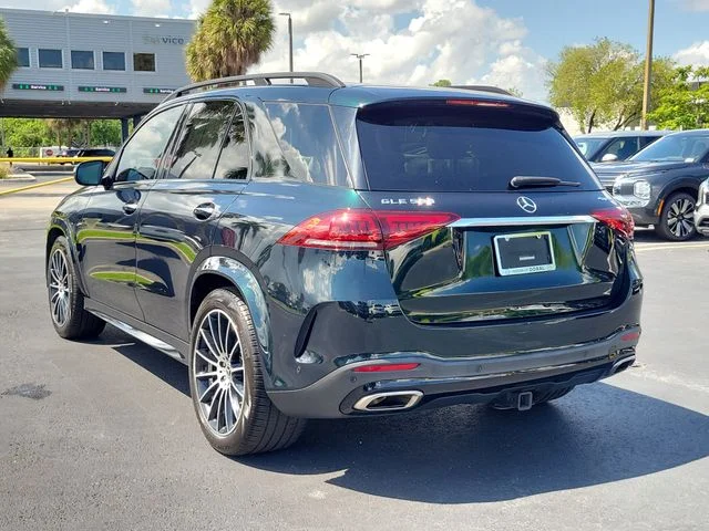 Used 2021 Green Mercedes-Benz GLE 580 image 7