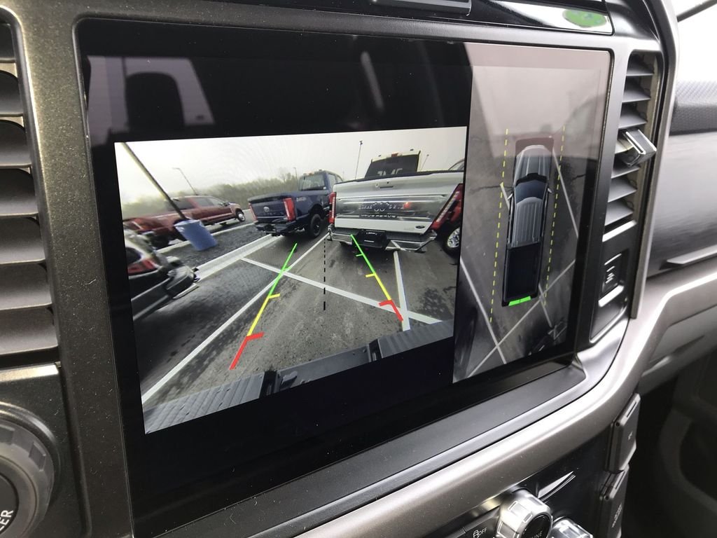 New 2026 Blue Ford XLT image 17