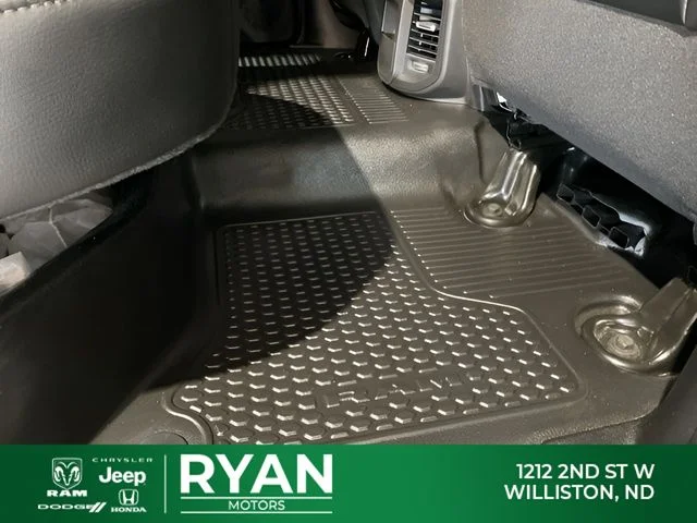 2025 RAM 2500 Tradesman - Photo 23