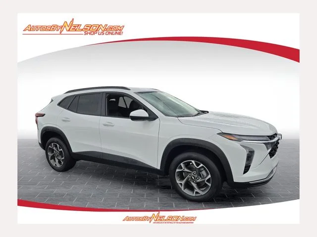 2025 Chevrolet Trax LT's photo