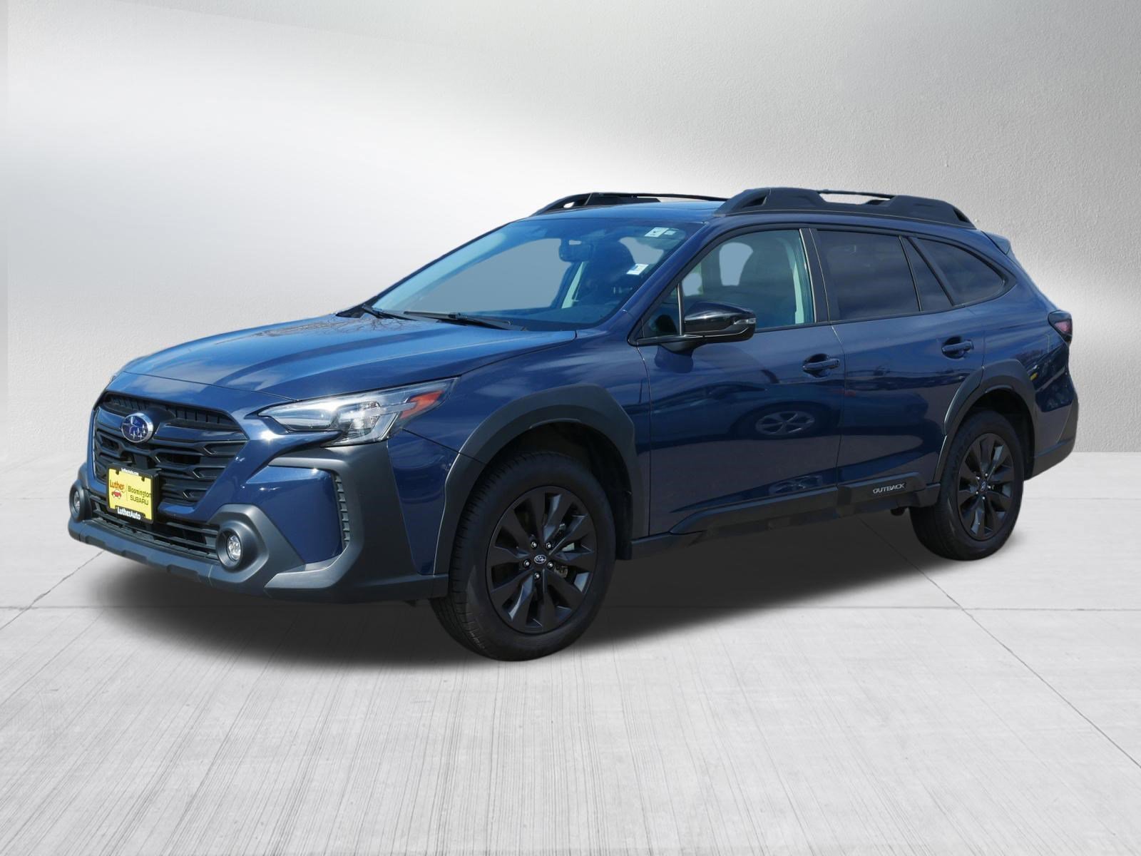 Used 2025 Cosmic Blue Pearl Subaru Onyx Edition image 3