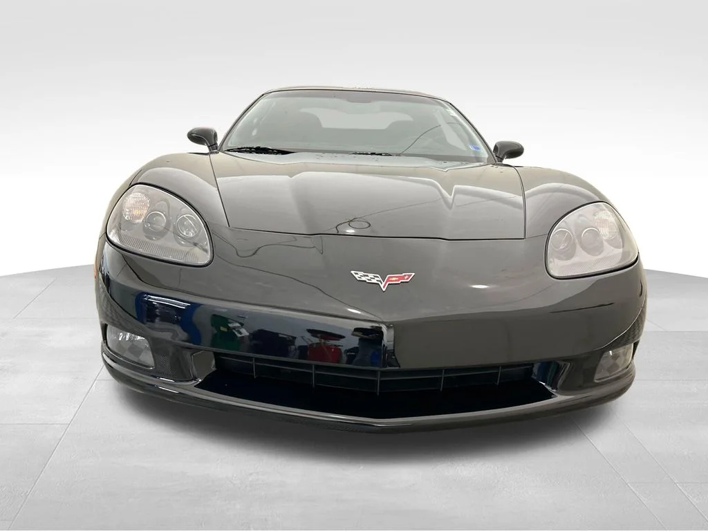 Used 2008 Black Chevrolet Base image 10