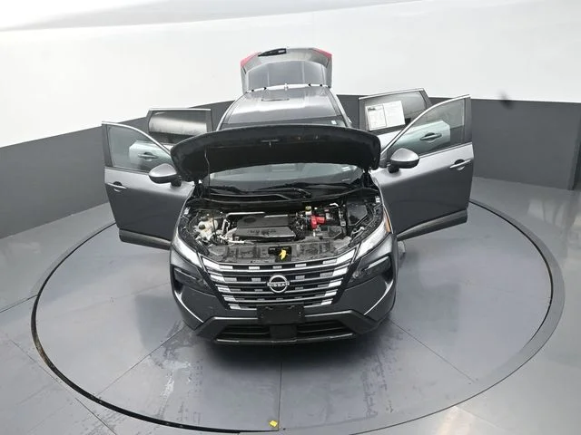 Used 2024 Gray Nissan SV image 30