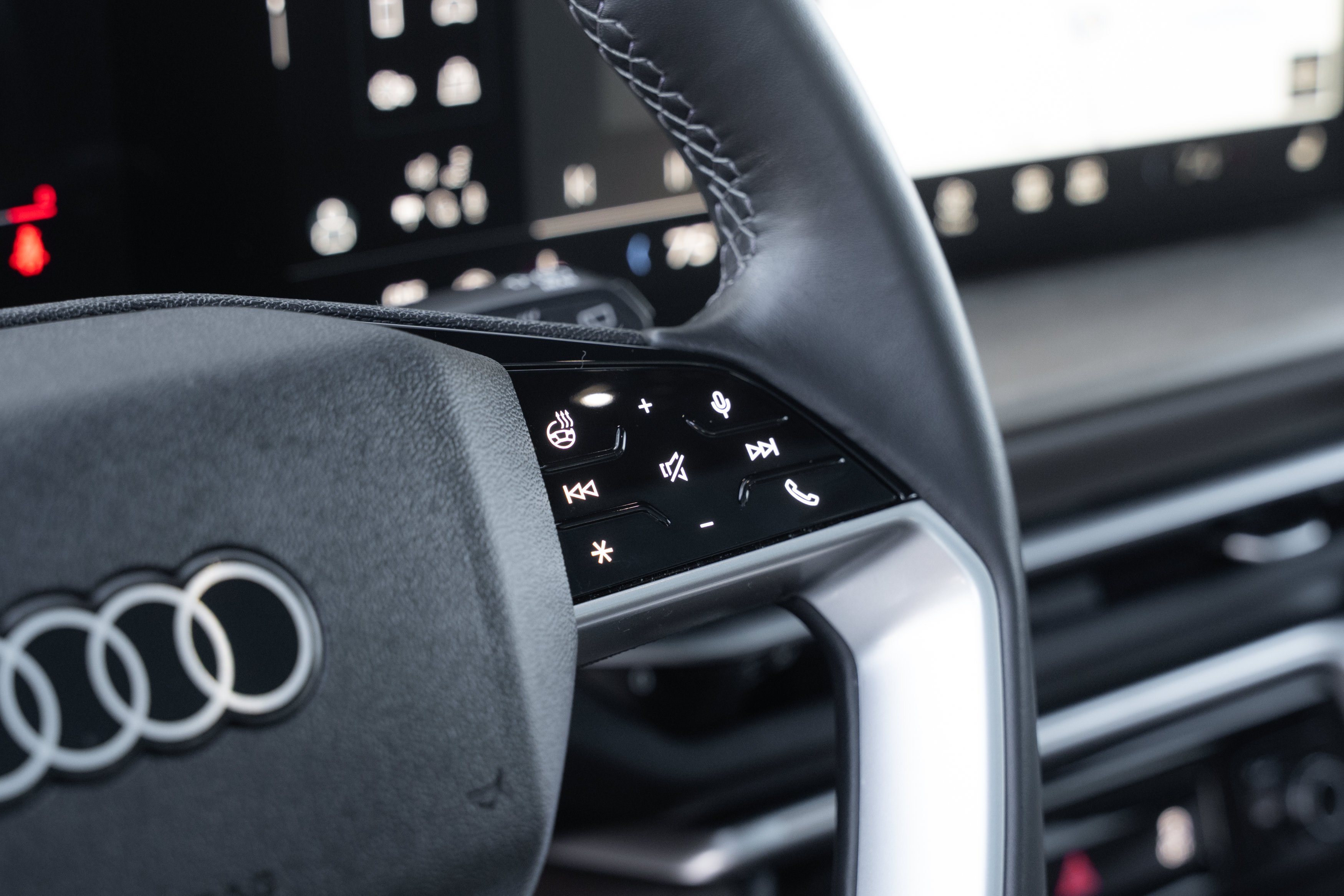 2025 Audi Q5 Premium Plus - Photo 11
