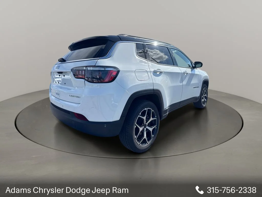 Used 2025 White Jeep Limited image 7