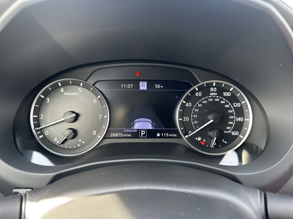 Used 2025 Black INFINITI SPORT image 25