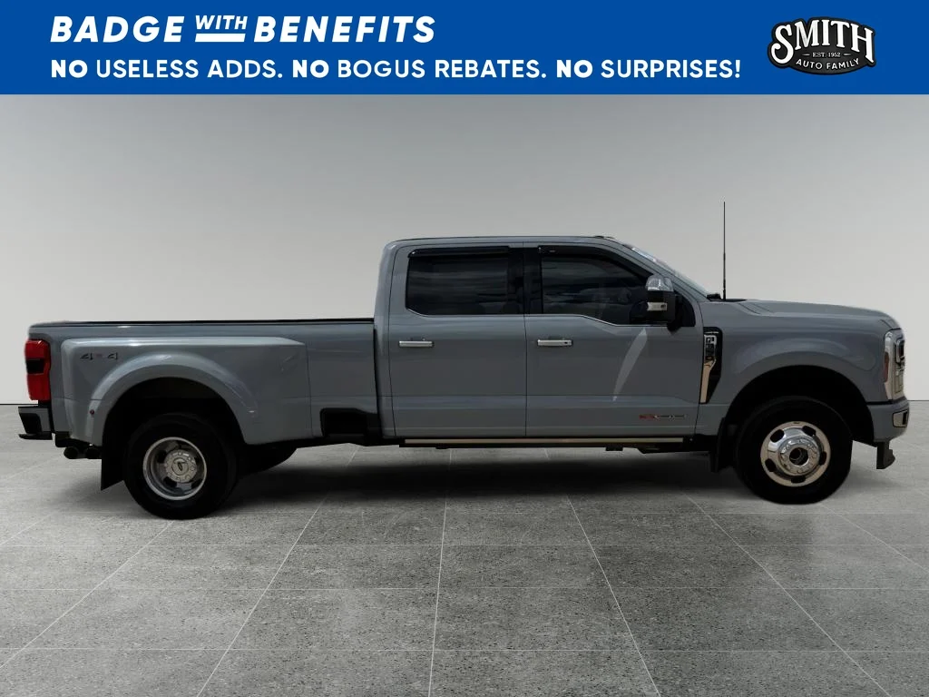 Used 2024 Glacier Gray Metallic Ford Limited image 3