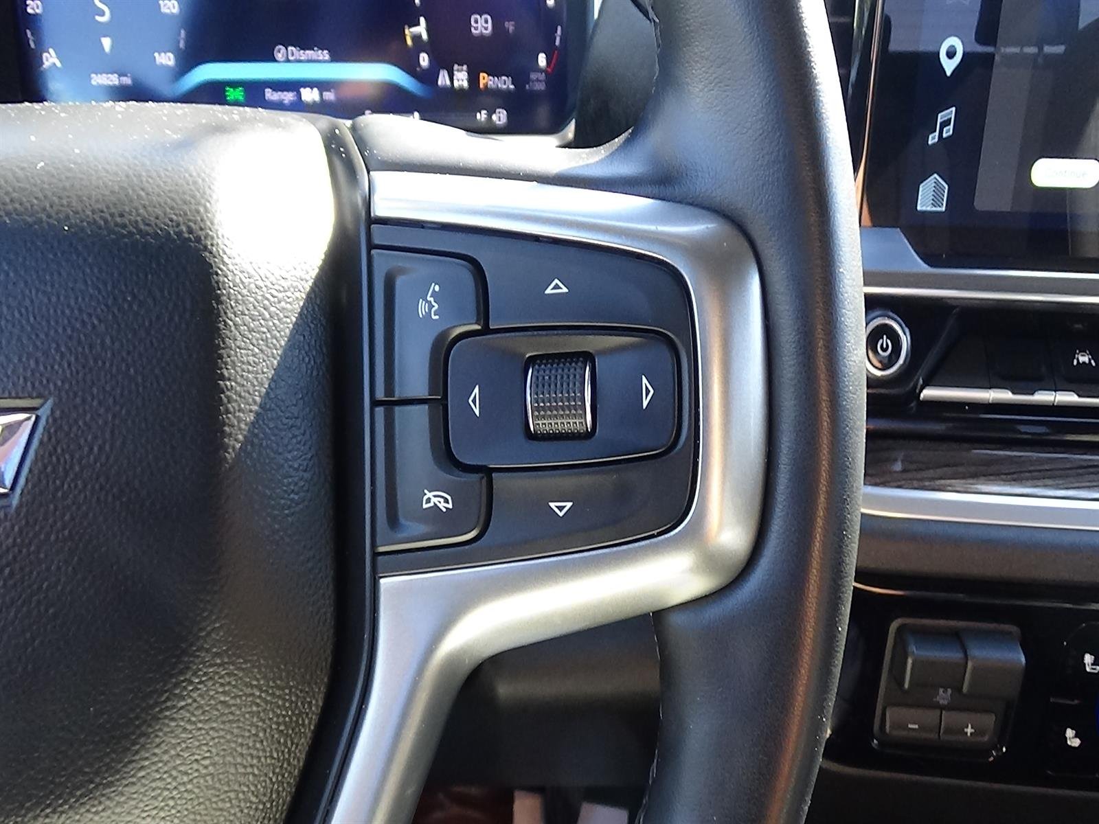 Used 2026 Black (gba) Chevrolet LT image 21